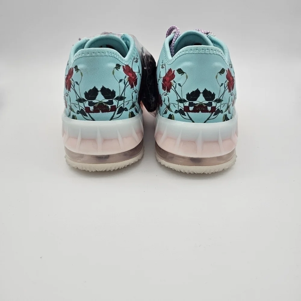 Nike youth size